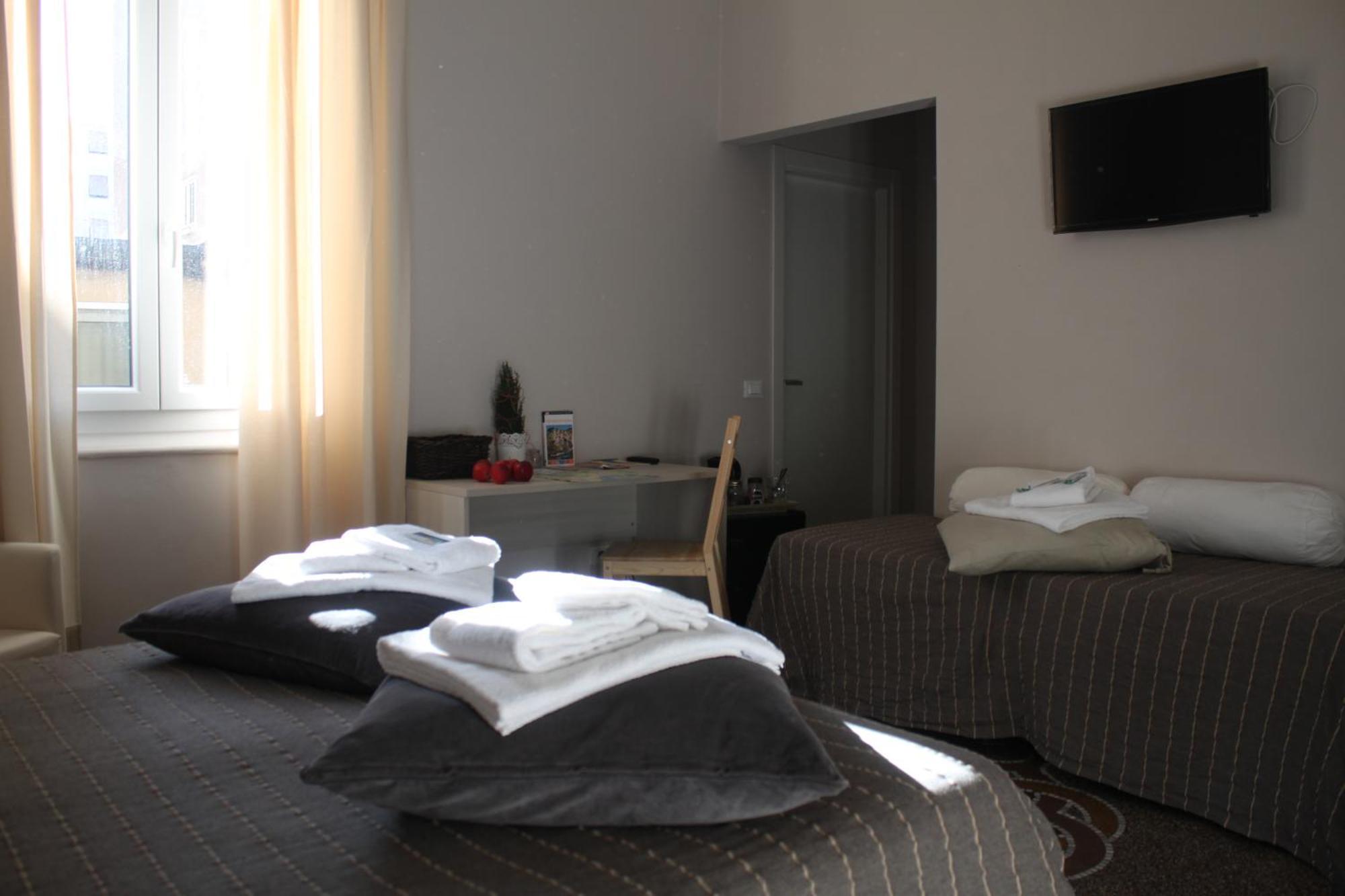 B&B Cernaia 42 La Spezia Oda fotoğraf